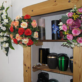 fleur vase - Service funéraire saint-etienne-de-cuines